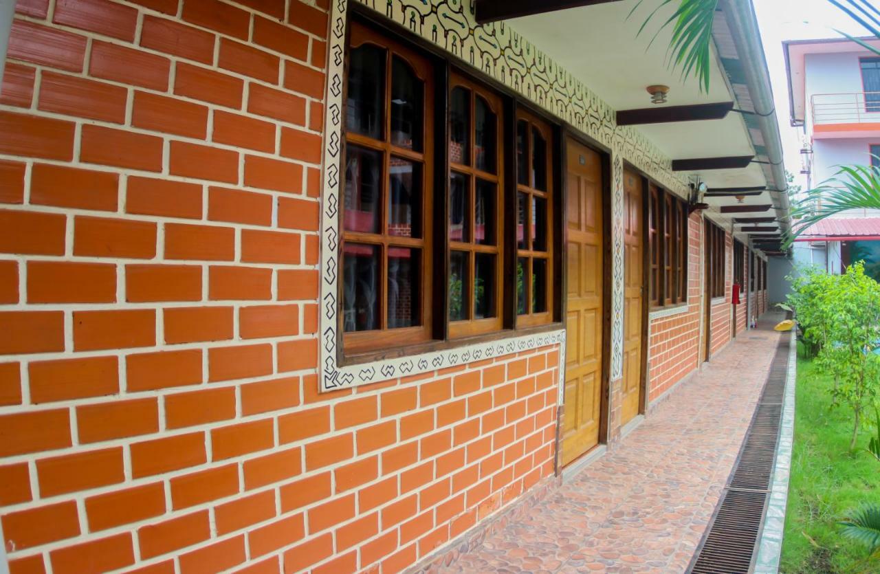 Gran Hotel Gusbet Pucallpa Ngoại thất bức ảnh